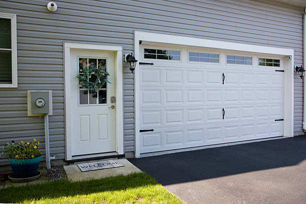 24/7 Emergency Garage Door Panel Replacement experts in Craig County County, OK